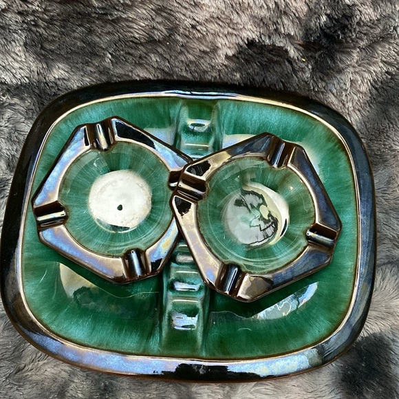 Rare and unique Green Blue Mountain  Ceramic Ashtrays set of 3 - Picture 14 of 16